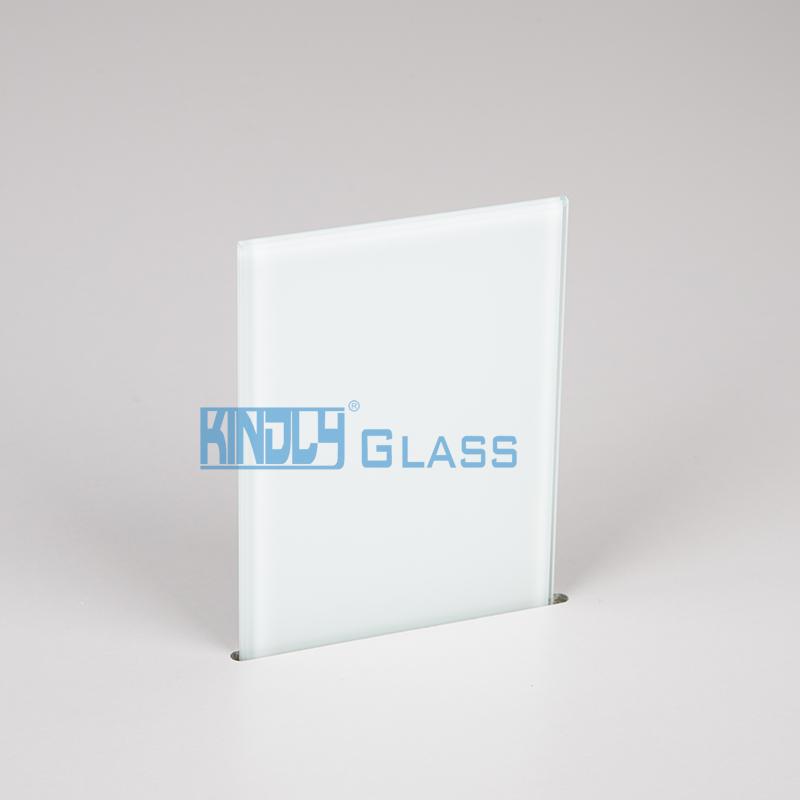 Vidrio flotado transparente con blanco RAL 9010 y acabado gris